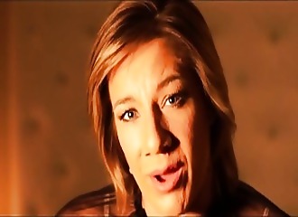 Cougar se masturbe