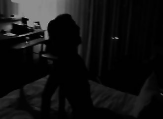 Amatrice découvre la balançoire sexuelle 