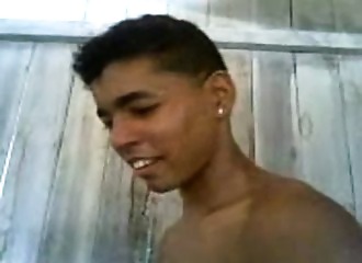 Trio avec une brésilienne en rut