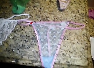 Des strings sexy pour les fétichistes