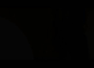 Onanisme main dans sa culotte en dentelle