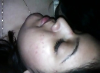 Culbute pour cette indienne un peu poilue